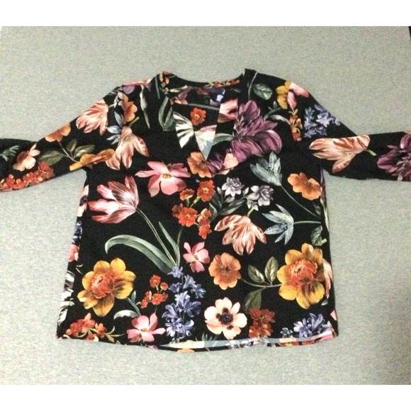 J.CREW Tops - J Crew sz M blouse top multicolor floral polyester